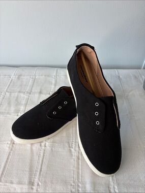 Cloudwalkers Black Canvas Slip-On Sneakers 10W
